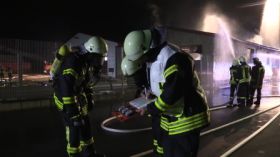 Feuer In Gleistal Agrar In Golmsdorf Bei Jena 00040